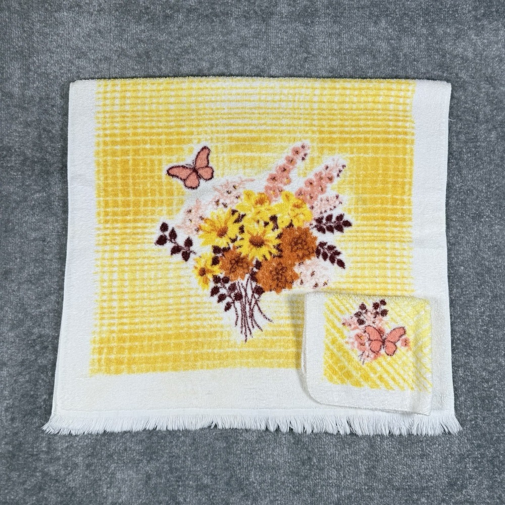 Vintage First Edition Franco Bath Towel and Washcloth Floral‎ USA
